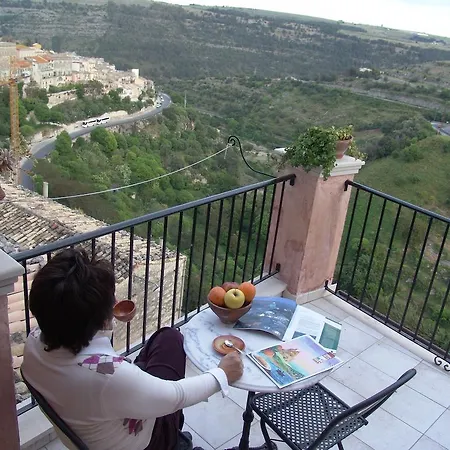 Ibla Vacanze 2* راغوزا